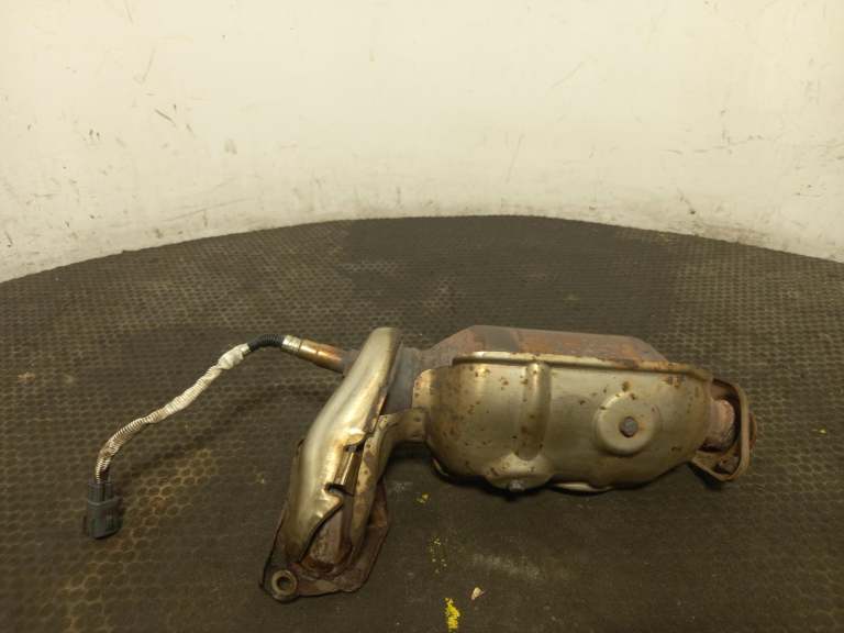 2005 Toyota Aygo Exhaust Manifold