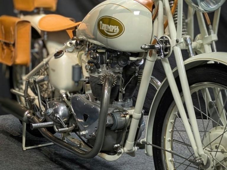 Triumph 500 Twin 1946 Classic collectors piece Purdy Engineering Special Amaz...