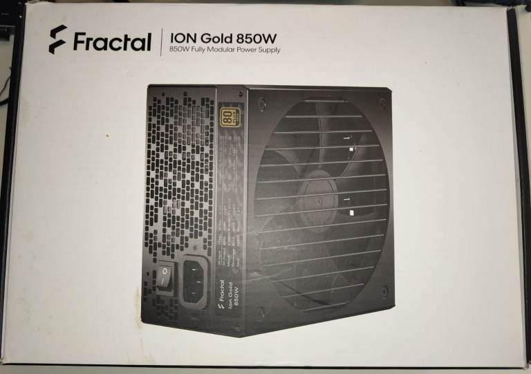 DAMAGED - Fractal Design ION Gold 850W PSU - 1 Defective PCIe Socket
