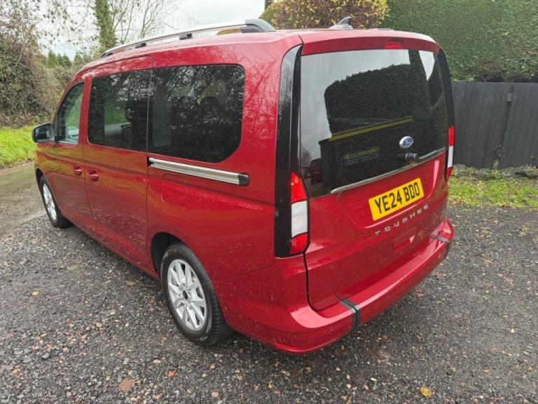  Ford Tourneo Connect 2.0 EcoBlue Titanium 5dr Auto 5 SEATS WHEELCHAIR Diesel