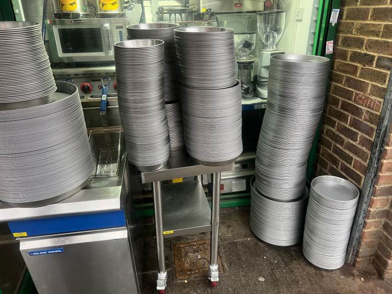 NEW COMMERCIAL CATERING 7'' BLACK IRON PIZZA PAN  TAKE AWAY FAST FOOD SHOP KITCHEN 