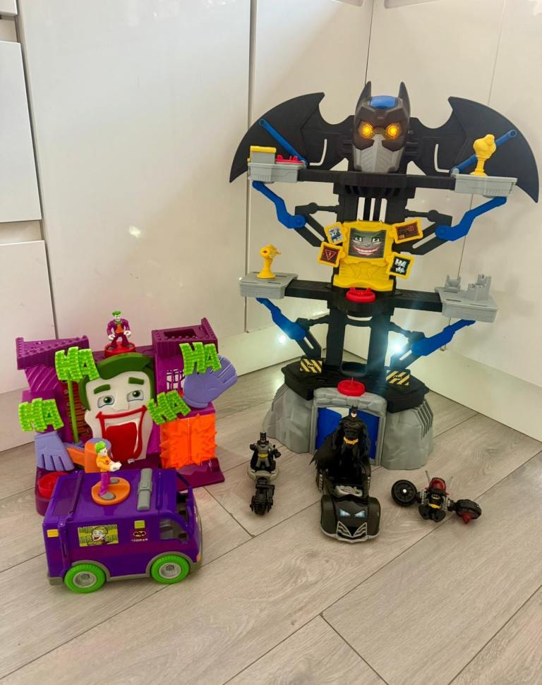 Imaginext Batman Tower and Joker set