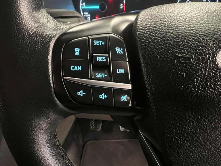 2022 Ford Tourneo Custom 2.0 EcoBlue Hybrid 185ps L/R 8 Seater Titanium X MPV DIESEL Manual