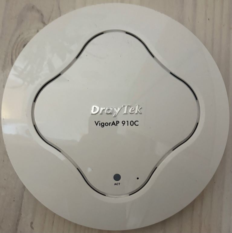 Wifi Booster Draytek AP910c