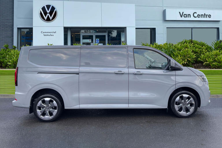 2025 Volkswagen Transporter 2.0 TDI 170PS Commerce Pro Van Auto-Tailgate Van DIESEL Automatic