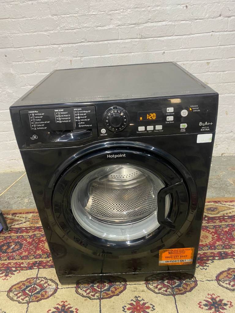 HotPoint Black 8KG Washing Machine For Sale 