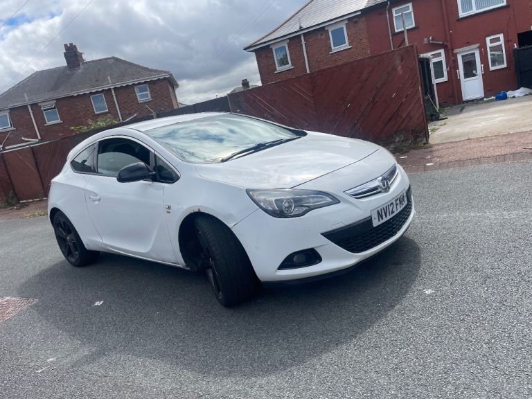 2012 VAUXHALL ASTRA GTC SRI CDTI 170BHP 