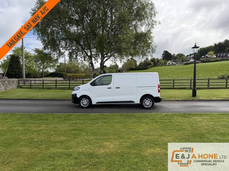 2021 Vauxhall Vivaro Turbo D 3100 Dynamic Panel Van Diesel Manual