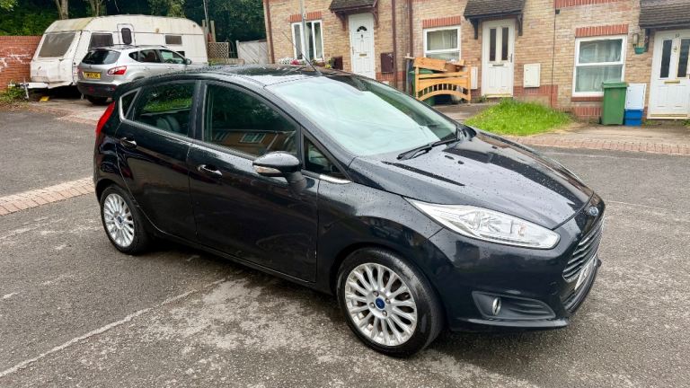 Ford, FIESTA, Hatchback, 2014, Manual, 998 (cc), 5 doors