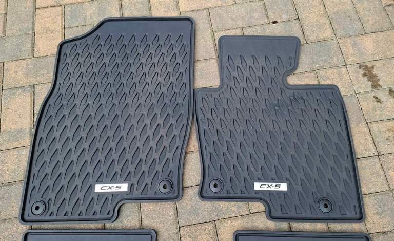 Mazda CX5 Fitted matt set