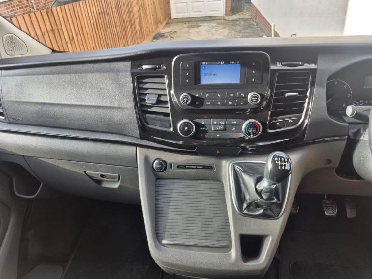 Ford, TOURNEO CUSTOM, MPV, 2018, Manual, 1996 (cc), 4 doors