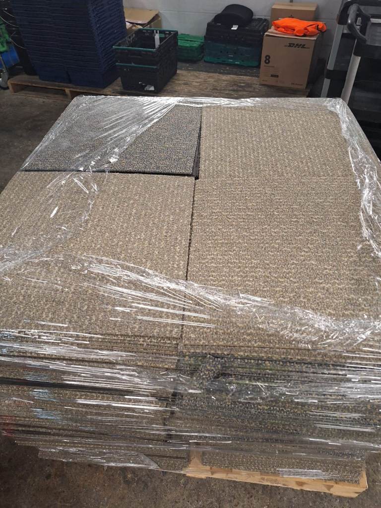 Used Carpet Tiles Available – New Stock Arrived!
