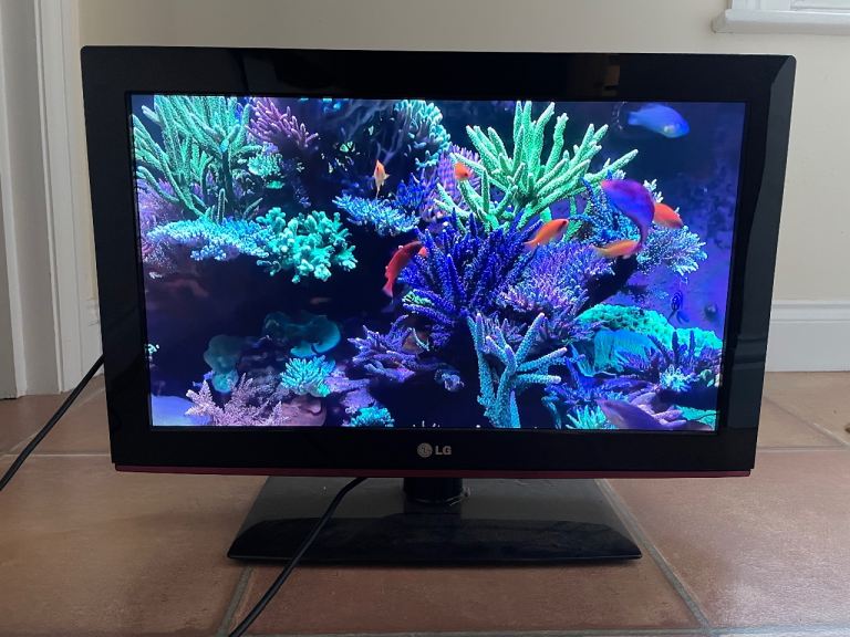 26" (66cm) HD LCD TV with Built In FreeviewHD™ Tuner