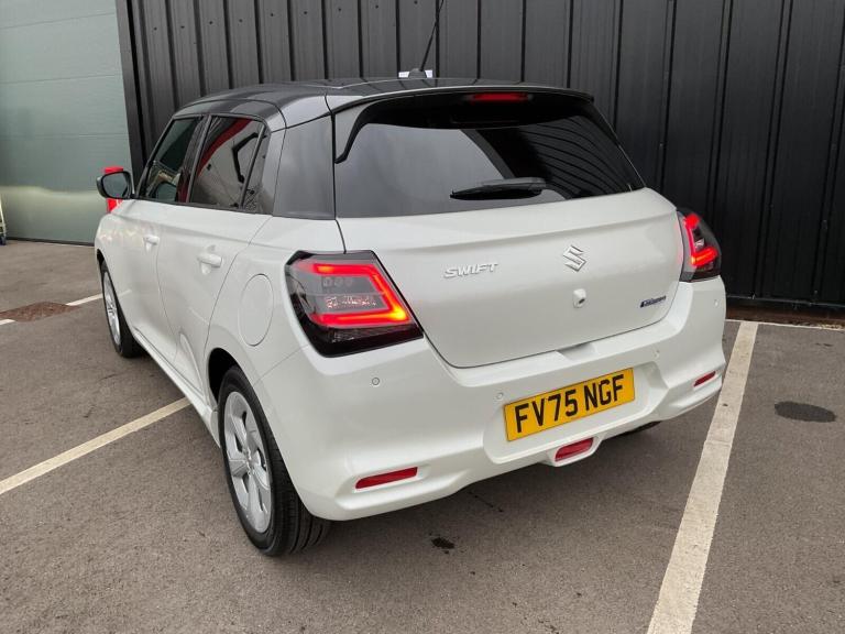 2025 Suzuki Swift 1.2 Mild Hybrid Motion 5dr CVT HATCHBACK Petrol/Electric Hybrid Automatic