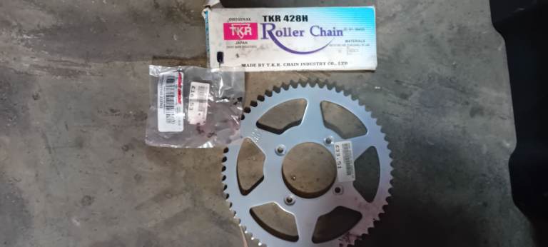gasgas chain and sprockets 