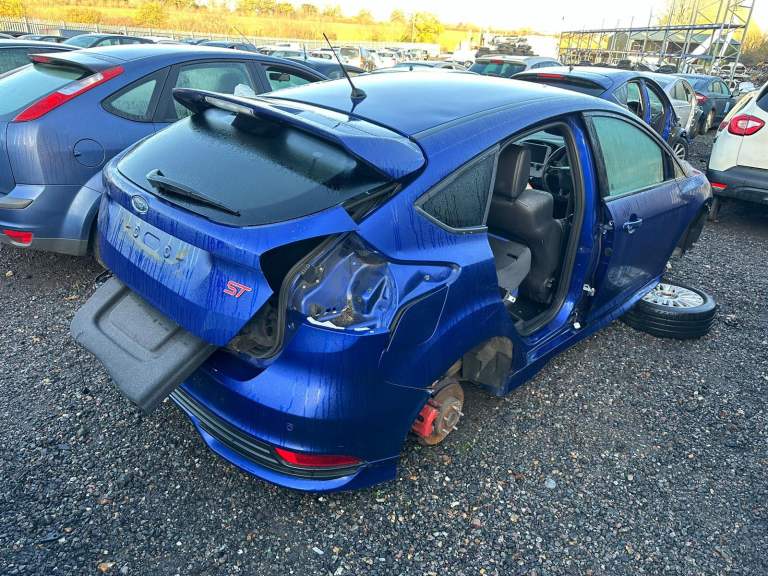2014 FORD FOCUS ST MK3 BREAKING SPARES PARTS