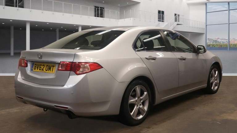 2013 Honda Accord 2.0 i-VTEC EX 4dr Auto SALOON PETROL Automatic