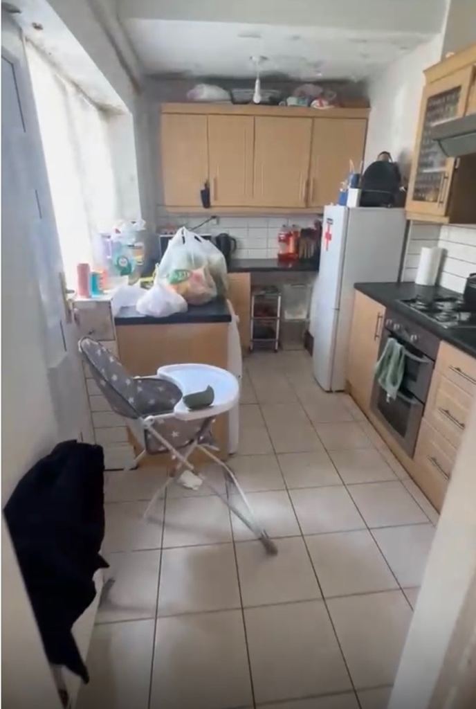     Beautiful Family Home for rent in  Gorton – Ready to Move In