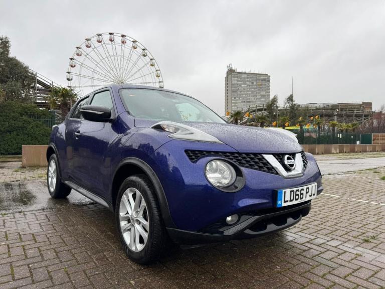 2016 Nissan Juke 1.2 DiG-T N-Connecta 5dr HATCHBACK Petrol Manual