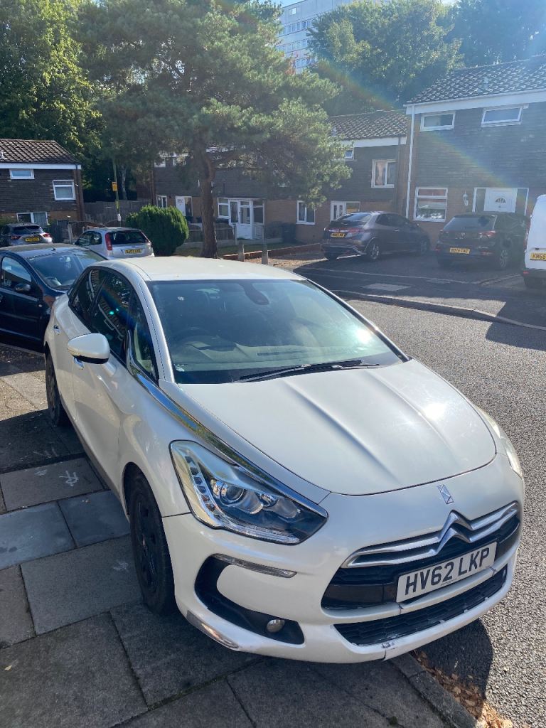 Citroen, DS5, Hatchback,  (best for parts) 2012, Semi-Auto, 1560 (cc), 5 doors