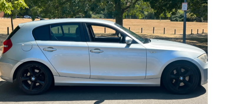 BMW, 123D Hatchback, 2009, Manual,  twin turbo 5 doors