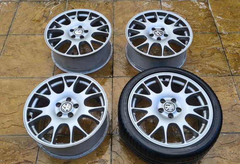 Golf GTI Edition 30 BBS Pescara Alloys