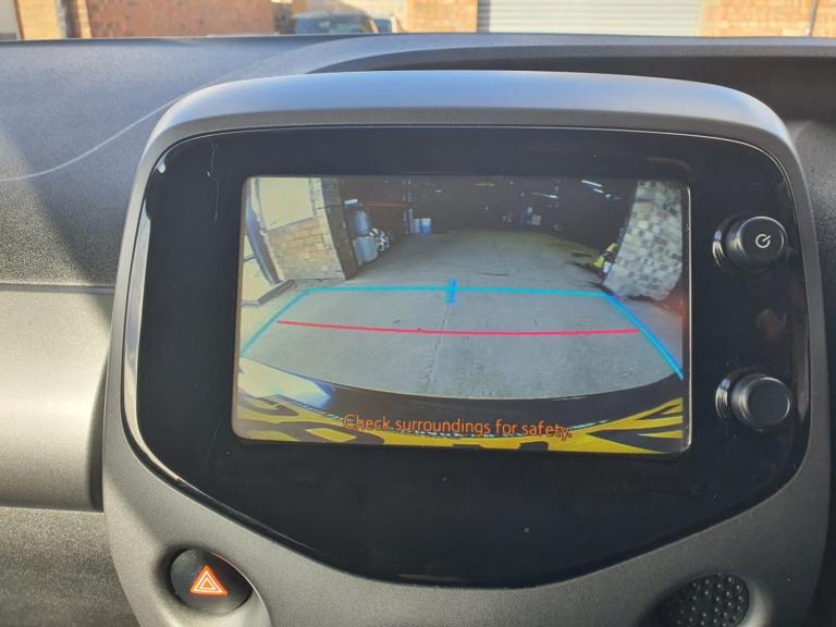 2018 Toyota AYGO X-PLAY VVT-I 998cc petrol