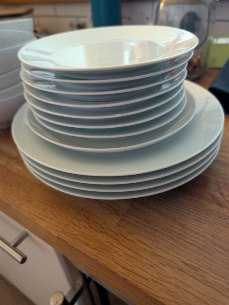 IKEA / M&S White mixed Dinnerware Set – Good Condition, Plates and Bowls