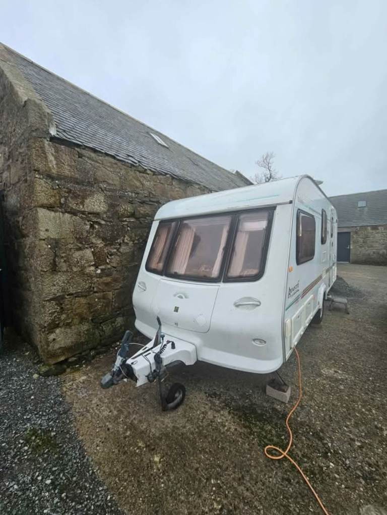 Elddis avante 524 caravan