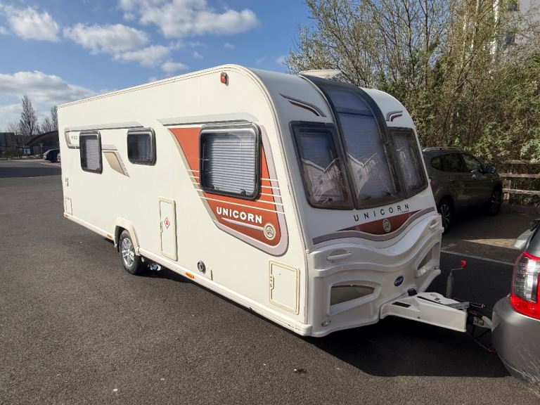 Caravan 2014 Bailey Unicorn Vigo Fixed Bed 