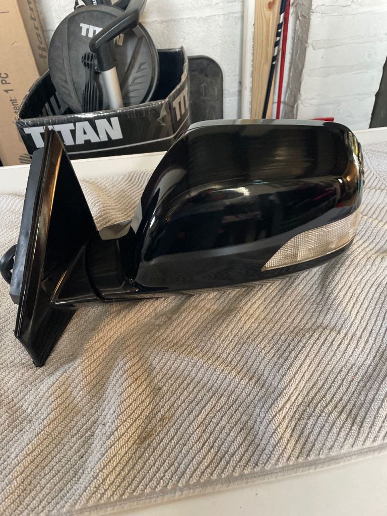 N/s door mirror 