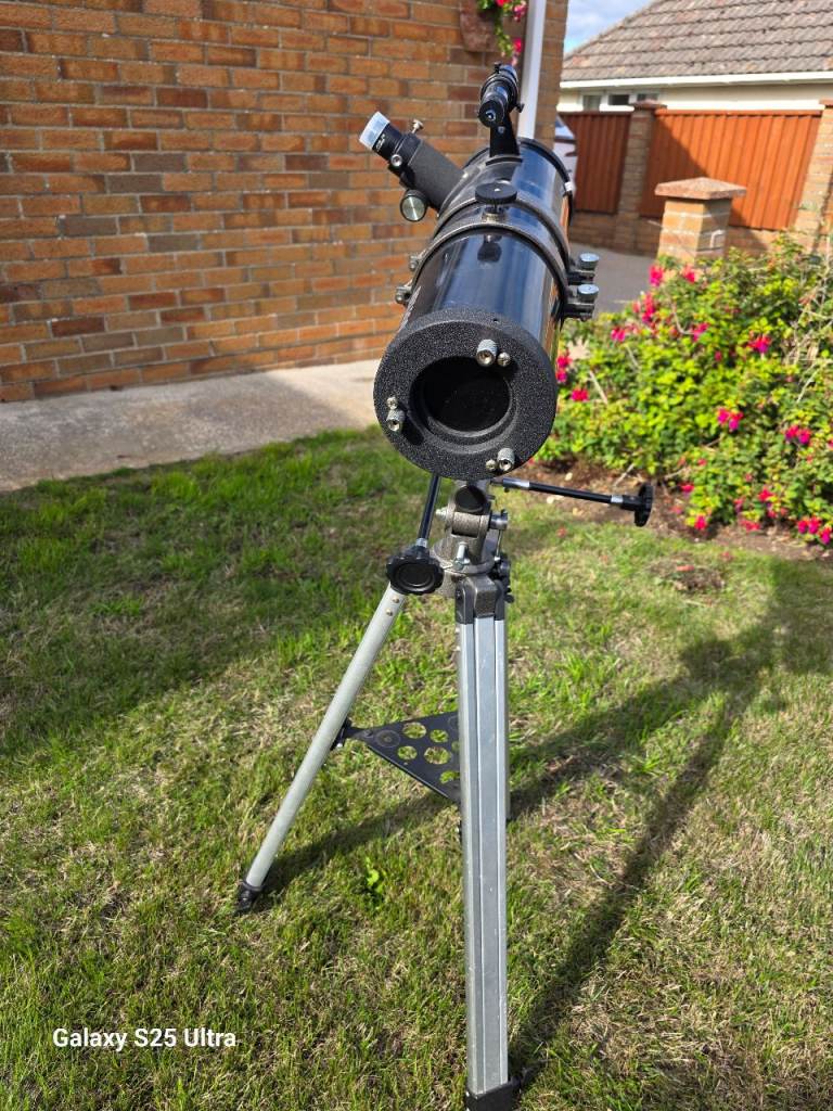 Helios Telescope With Tripod D=114mm F=1000mm Coated Optics