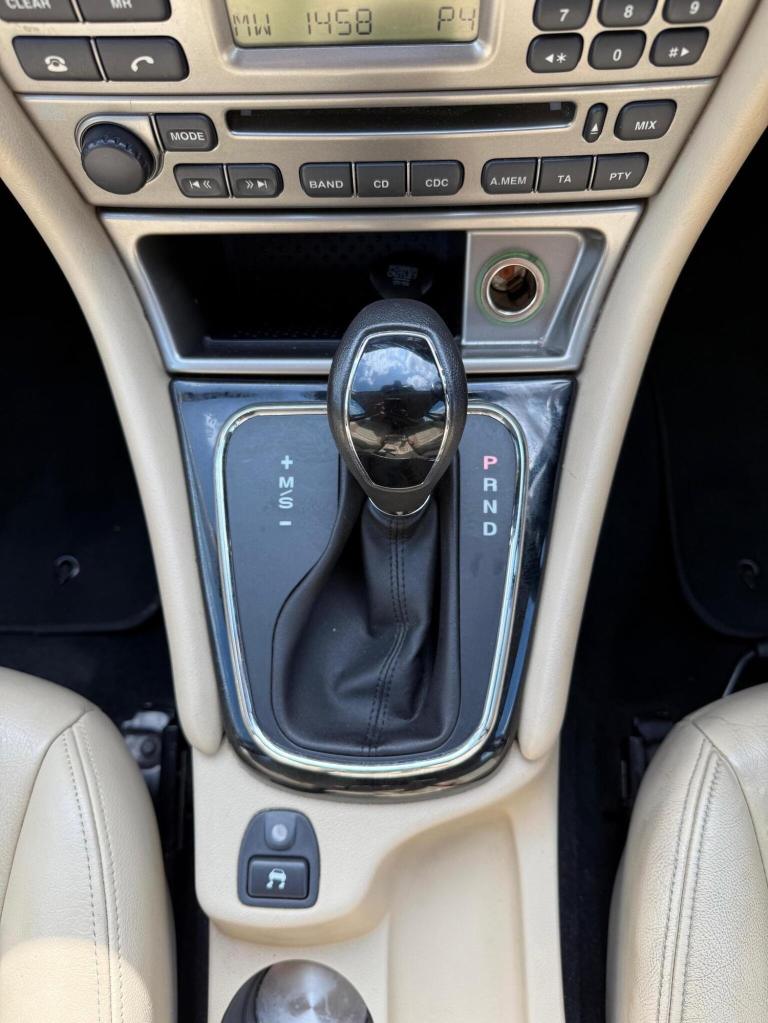 JAGUAR X-TYPE 2.2D DPF SE 4dr 2009