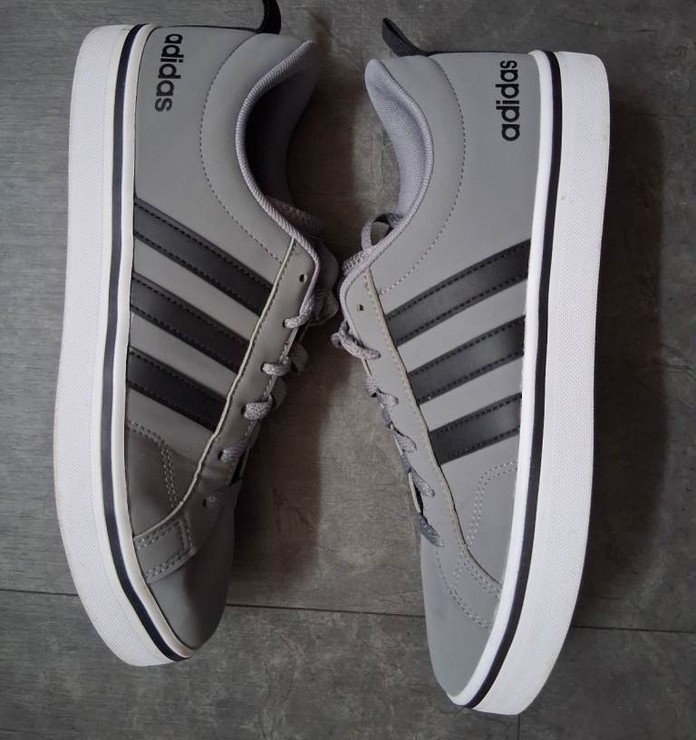 Adidas trainers size 7½