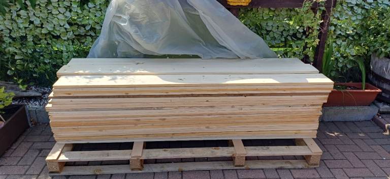 Fence boards