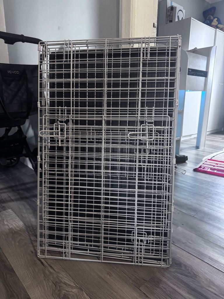 Dog crate perfect condition 