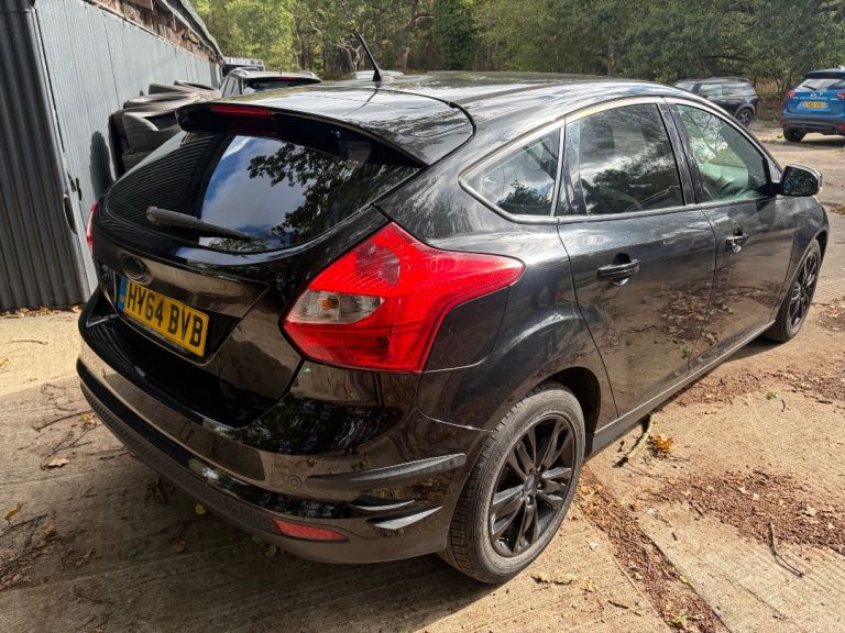 Ford, FOCUS, Hatchback, 2014, Manual, 998 (cc), 5 doors