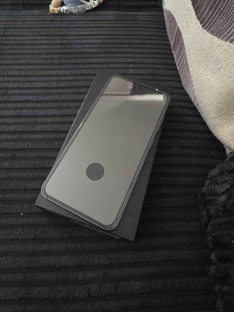 Samsung s24 - As Good As New 