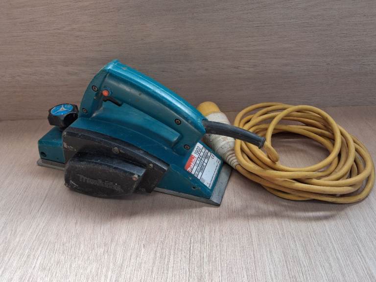 Makita 1902 110v Wood planer