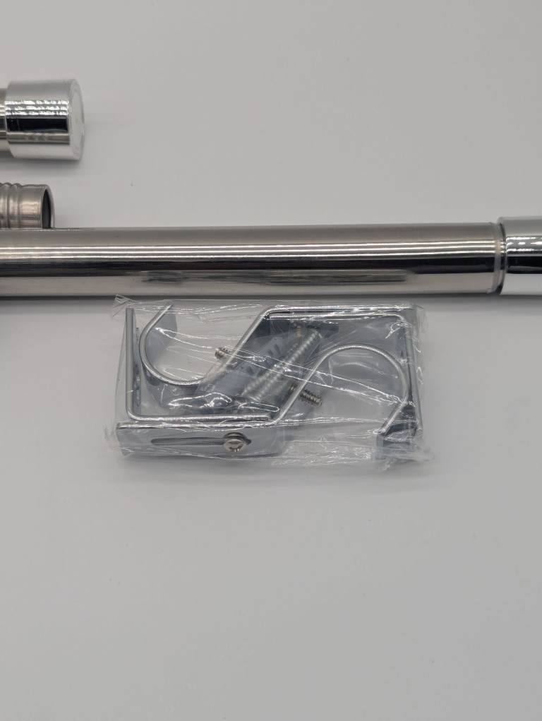 Curtain pole 