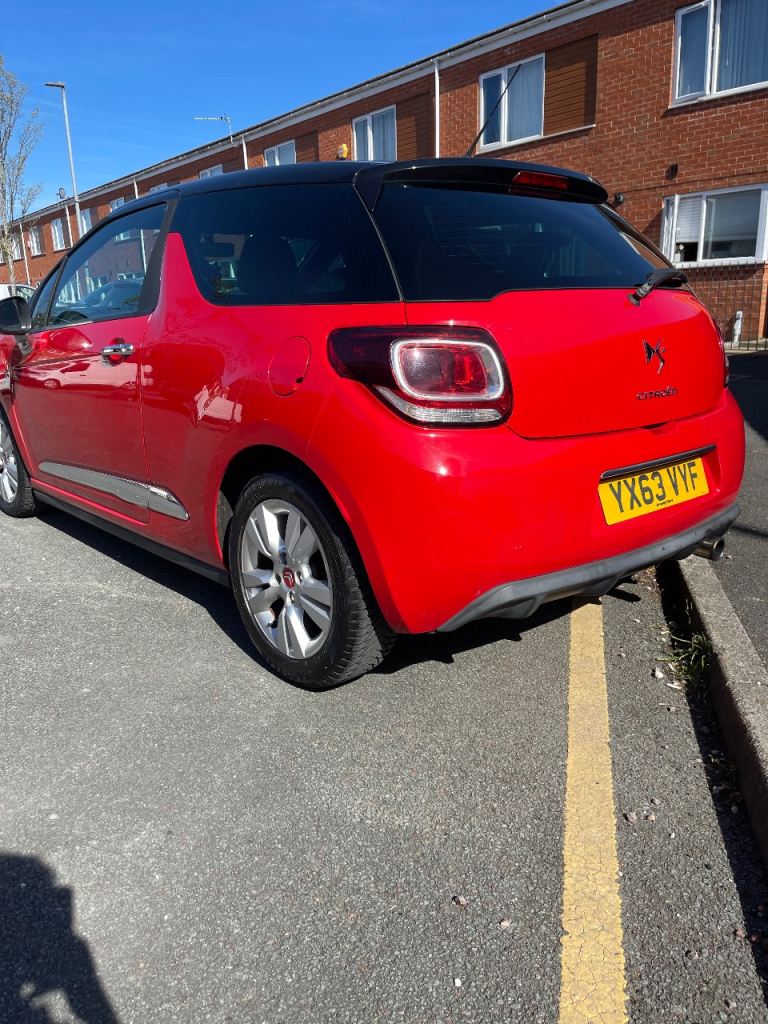 Citroen, DS3, Hatchback, 2013, Manual, 1560 (cc), 3 doors