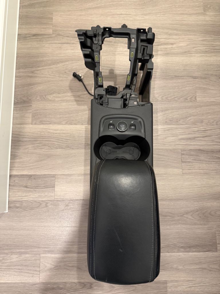 Ford focus mk3 centre console