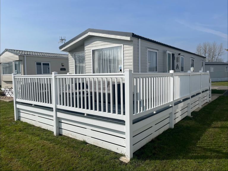 ATLAS MOONSTONE 2019. 36X12. 3 Bed. Static holiday home.