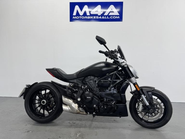 DUCATI XDIAVEL X DIAVEL 2021