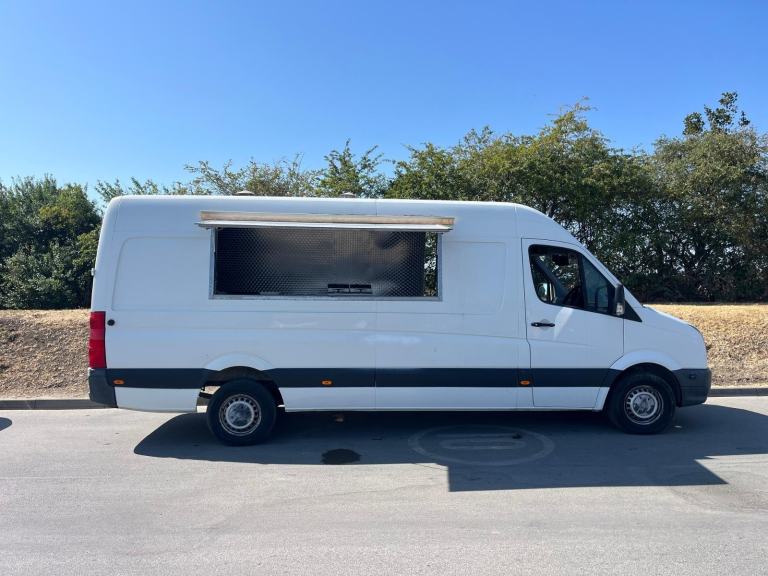 VW CRAFTER MOBILE KITCHEN/CATERING/BURGER/FOOD TRUCK FOR RENT/HIRE 