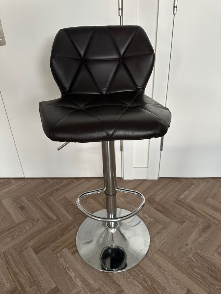 Bar stool dark brown color 