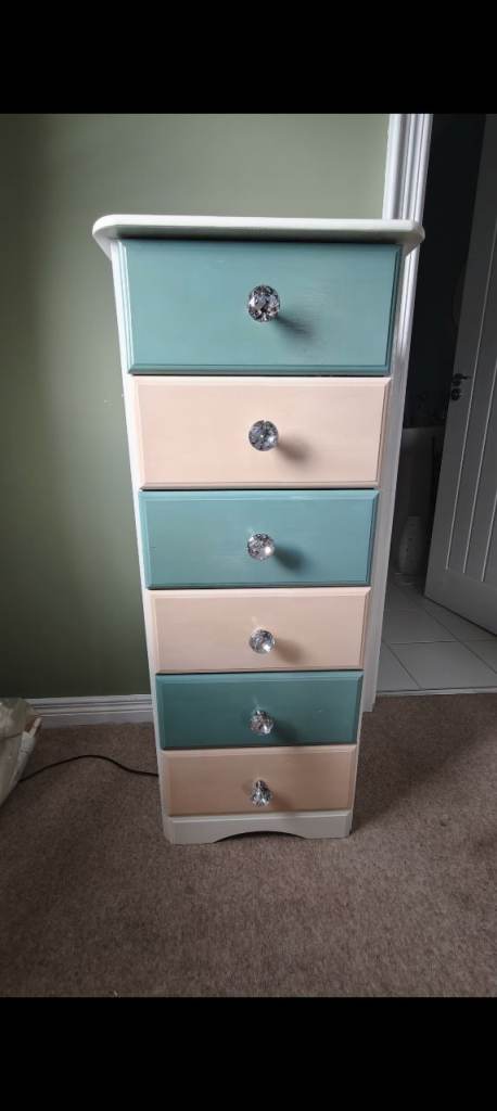 Tall Chest of 6 Drawers