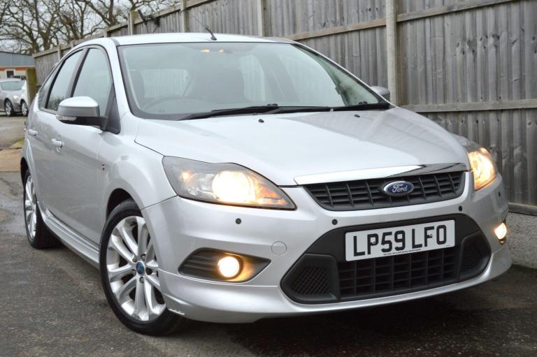 2010 Ford Focus 1.8 Zetec S 5dr HATCHBACK Petrol Manual