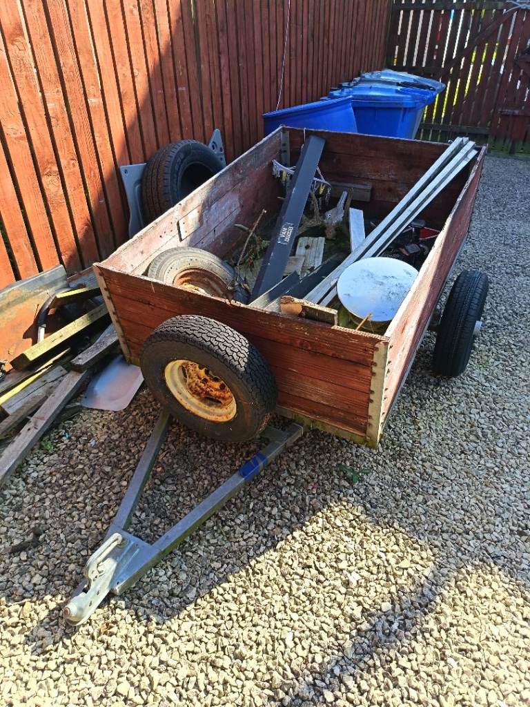 Small trailer 