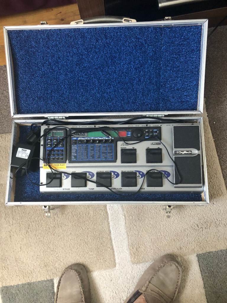 DigiTech GNX3 Multi-Effects Pedal with Hard Case